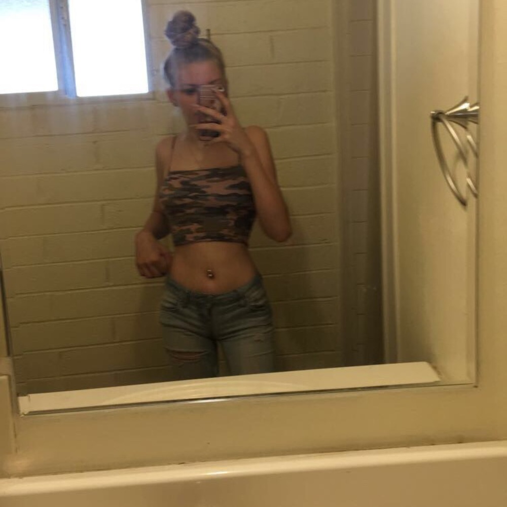 Meet your Posher, Alana